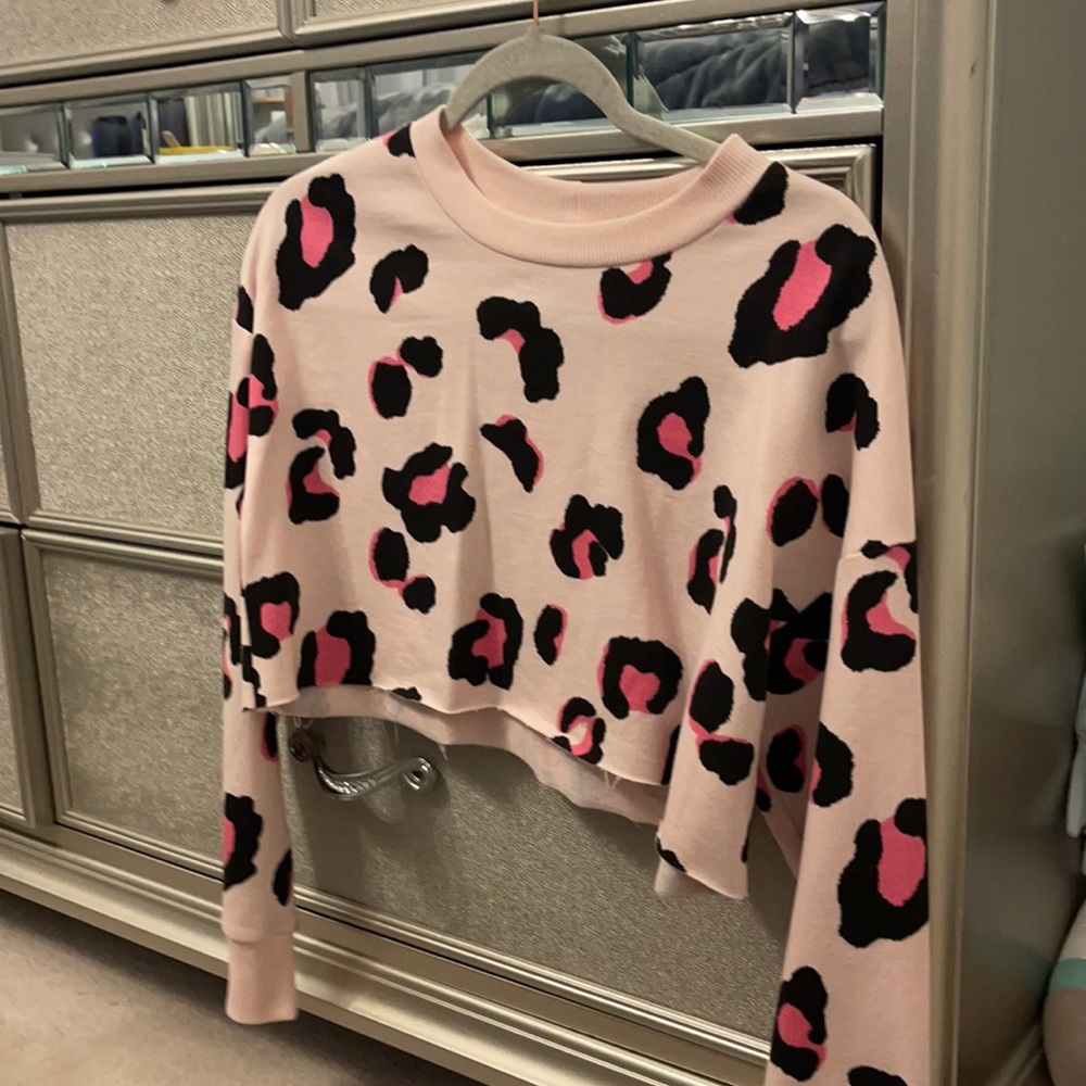 Cropped leopard hoodie size S forever 21
